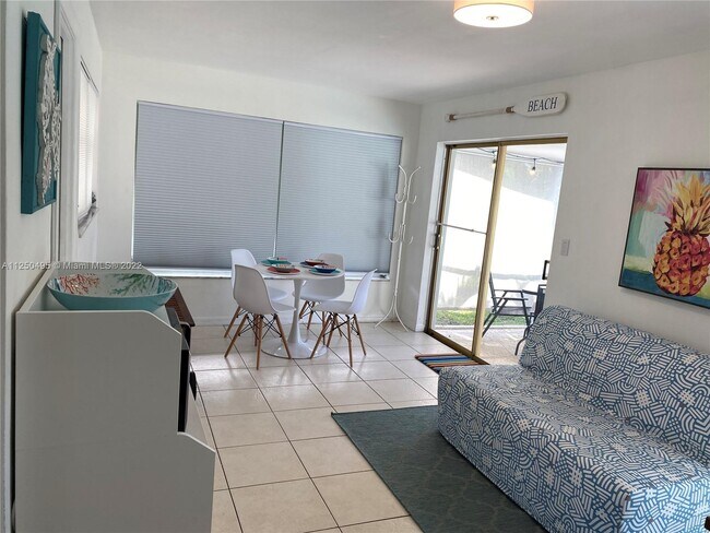 Foto del edificio - 1951 NW 33rd Ct