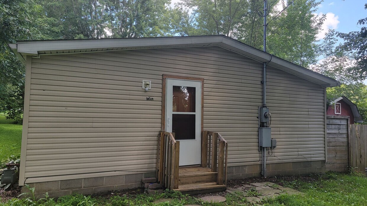 Foto principal - 7583 N 7th Ave