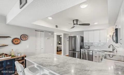 Building Photo - 650 N Atlantic Ave