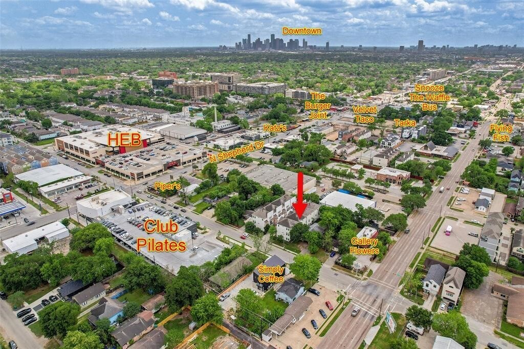 Foto principal - 742 W 24th St