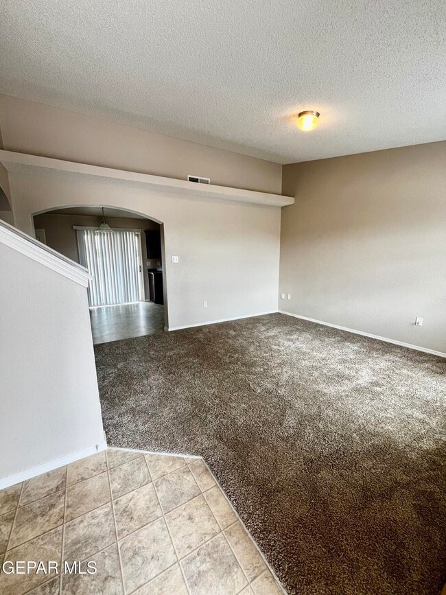 Building Photo - 14160 Lasso Rock Dr