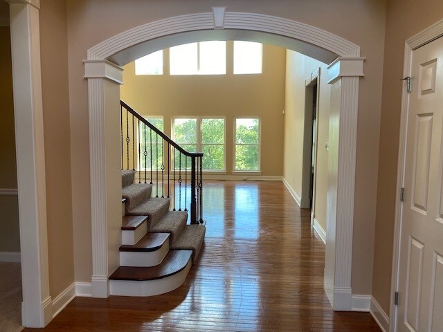 Foto del edificio - Beautifully updated, spacious home in O'Fa...