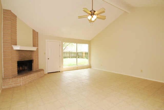 Building Photo - 13319 Wimbledon Oaks Dr