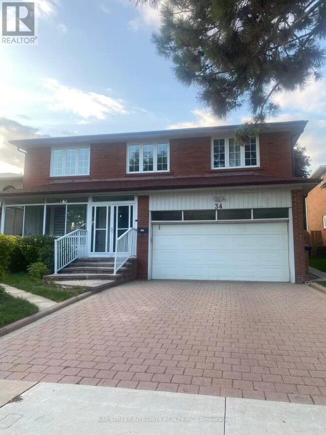 Photo du bâtiment - 34 Clovercrest Rd