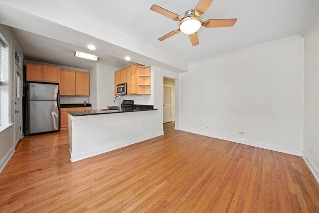 Foto del edificio - 2234 W Roscoe St