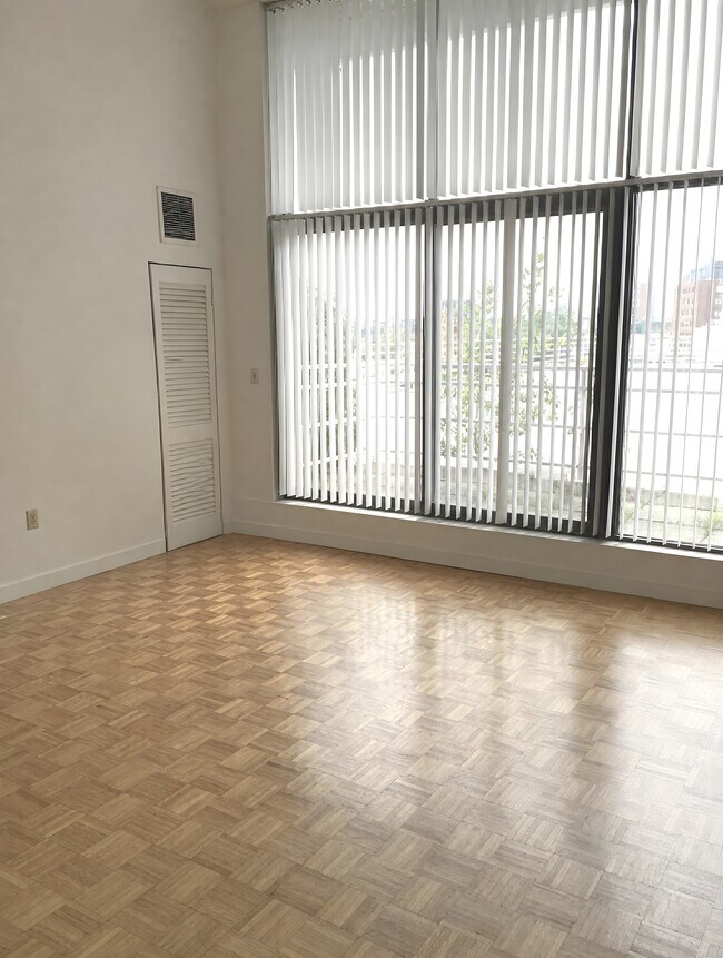 Foto del edificio - 61 Brookline Ave