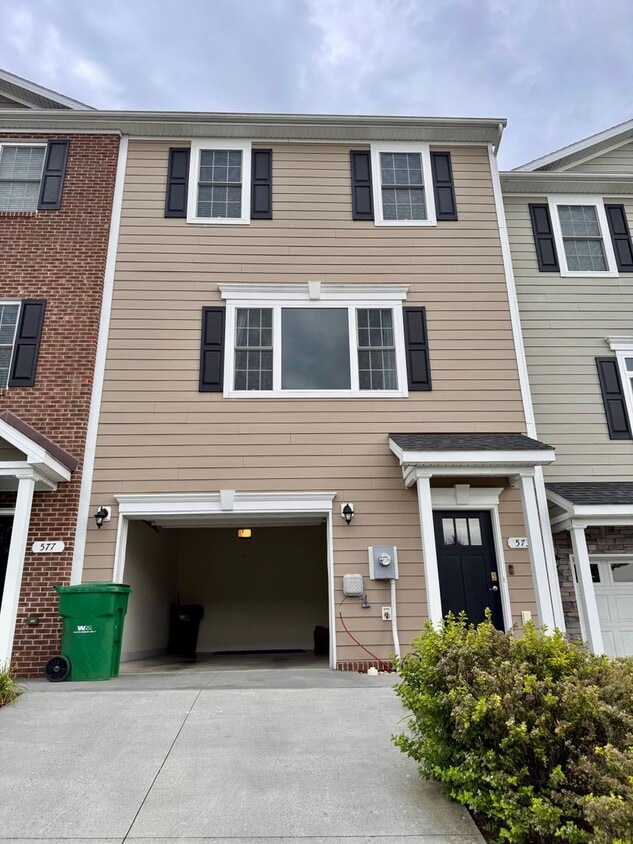 Townhouse for Rent in Spring Oaks! - Townhouse for Rent in Spring Oaks!