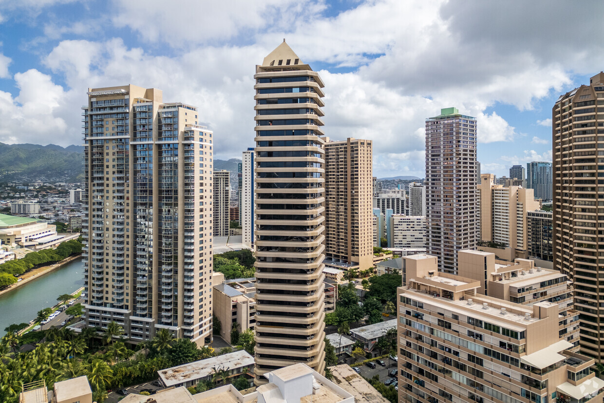 Foto principal - Waikiki Marina Towers