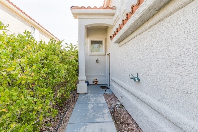 Building Photo - 1024 N Seabury Hill Ct