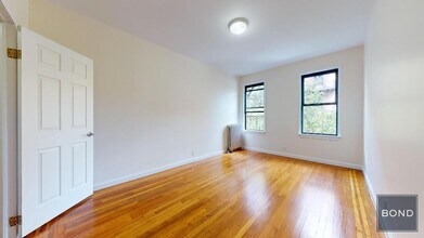 Building Photo - 620 W 171st St