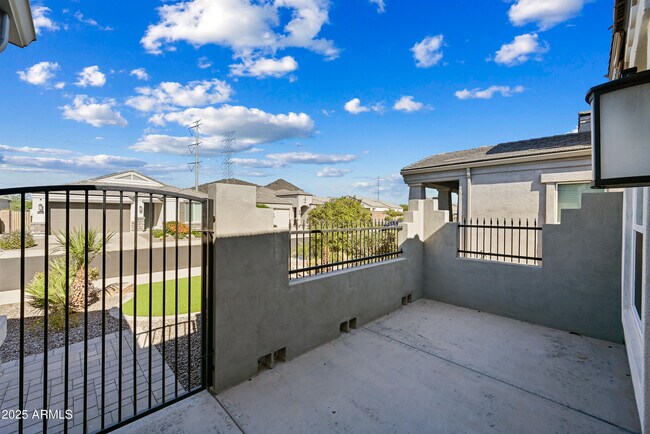Foto del edificio - 1825 E Saguaro Park Ln