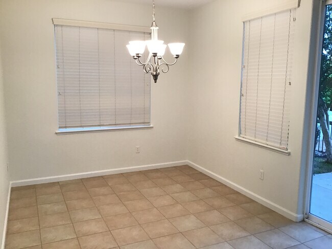 Building Photo - 3859 Artadi Drive