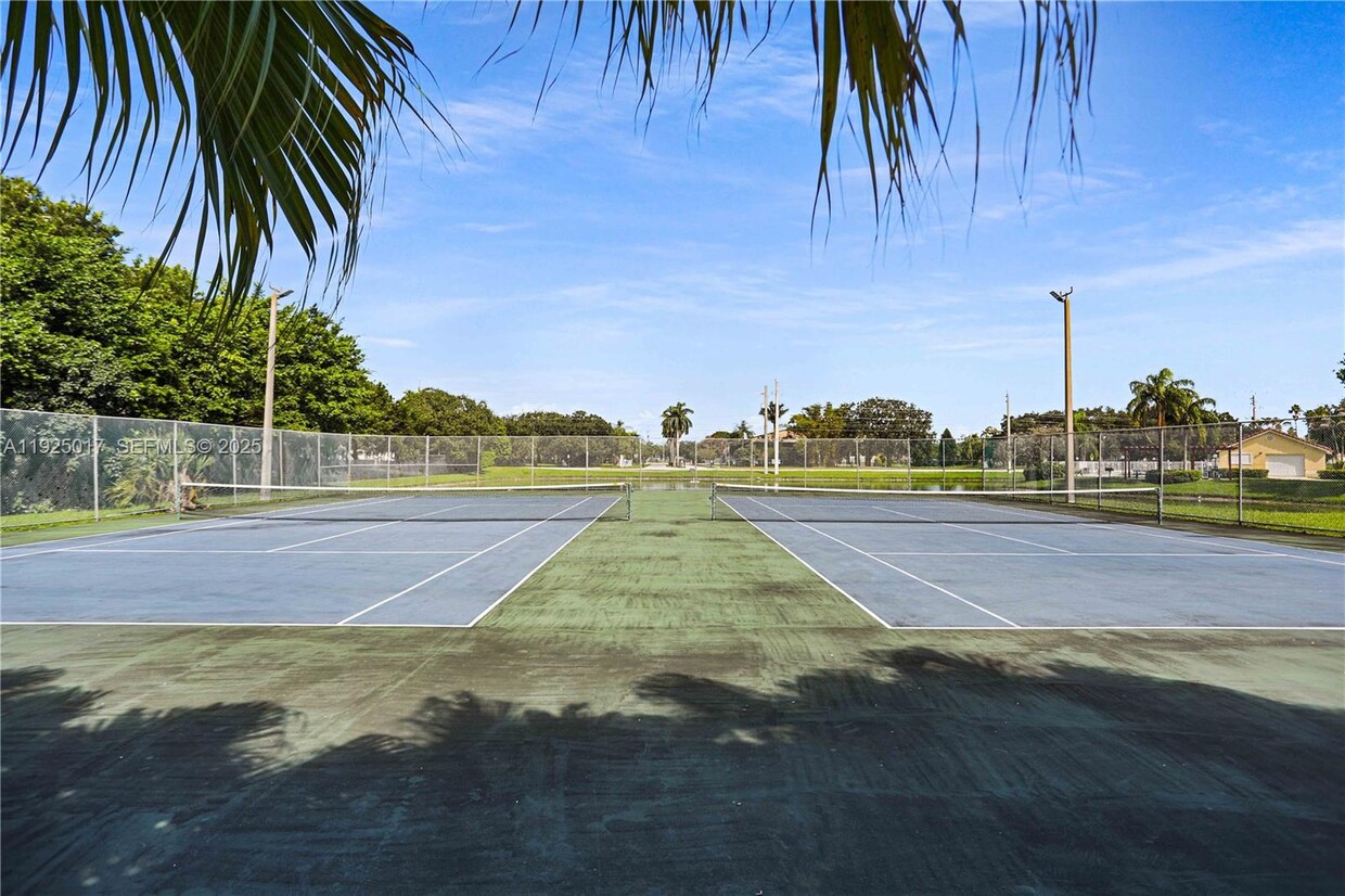 Foto principal - 417 Vista Isles Dr