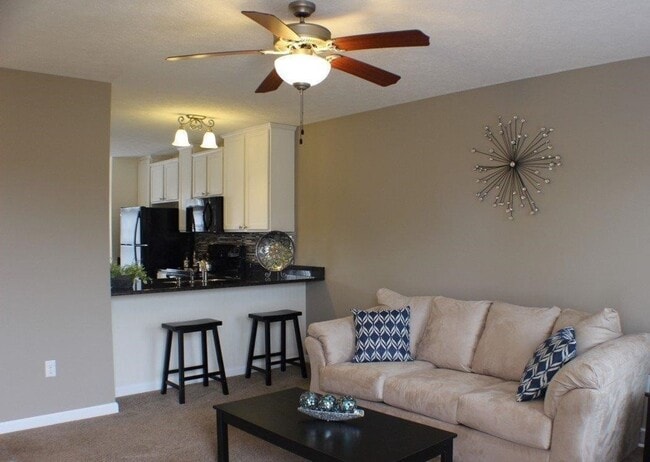 Building Photo - 4 BR, 3.5 BA Tavern Grove Townhouse