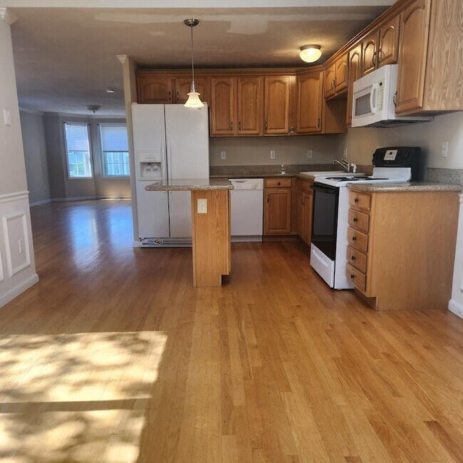 Foto del edificio - 36 Sophia Dr