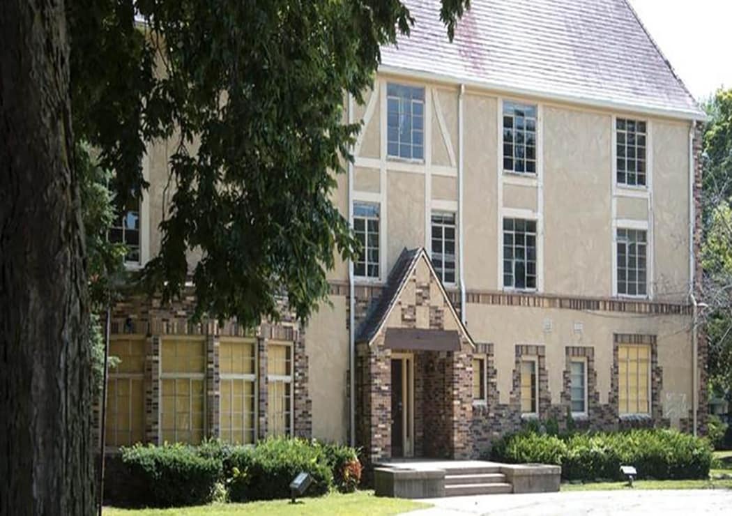 1404 S Lincoln Ave, Urbana, IL 61801 Apartments in Urbana, IL