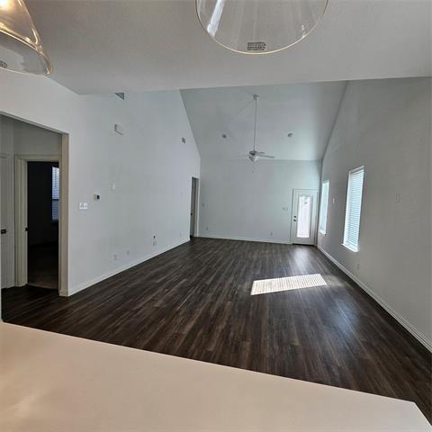 Foto del edificio - 2309 Jack Rabbit Wy