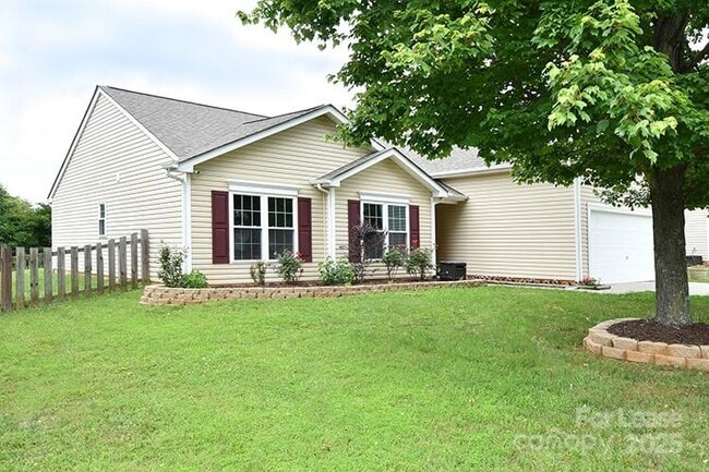 Building Photo - 129 Bosburg Dr
