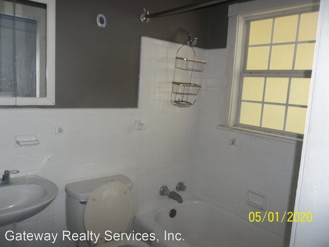 Building Photo - 3 br, 2 bath House - 1101 Coral Road