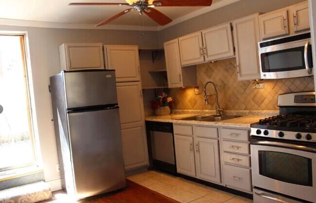Cocina - 2118 Fitzwater St