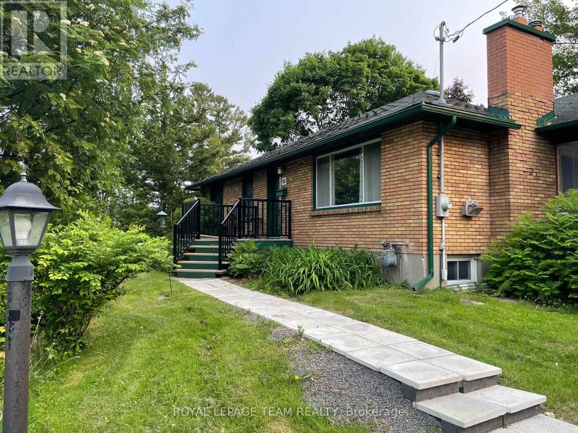 Photo principale - 16 Brook Ln