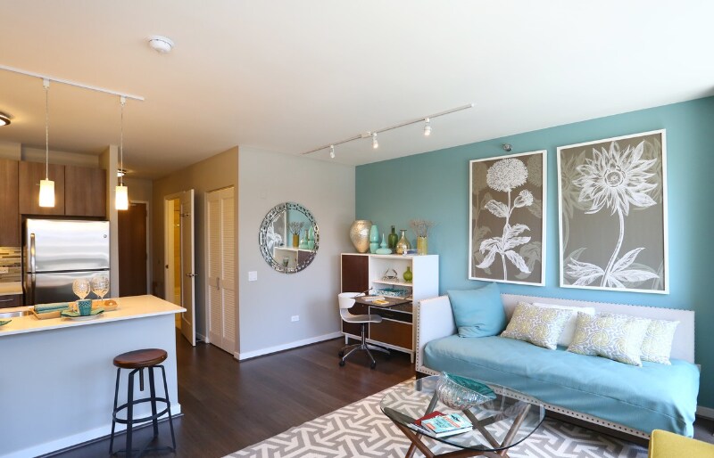 Foto principal - 369 W Hubbard St