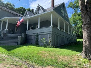 Building Photo - 364 Angola Rd