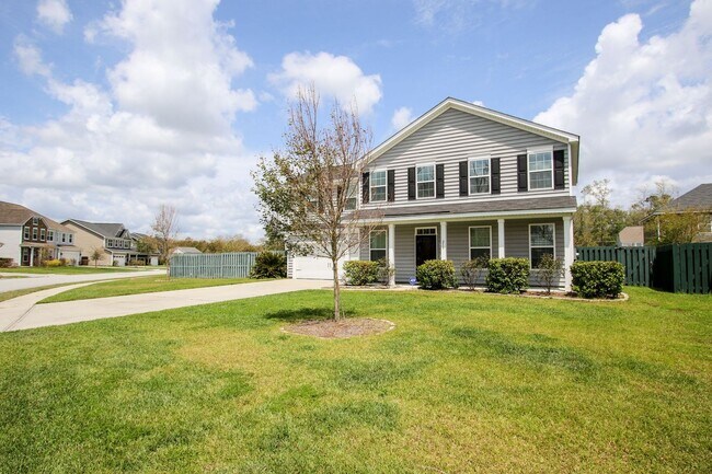 Foto del edificio - New Rental Home in the Creekside Community