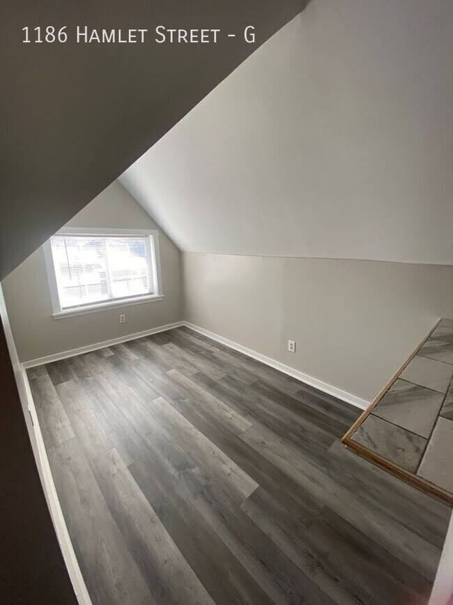 Foto del edificio - Spacious One Bed in Downtown Columbus