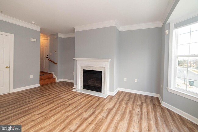 Building Photo - 13532 Davinci Ln
