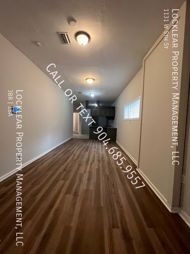 Foto del edificio - Newly Renovated 3 Bed, 2 Bath Single Famil...