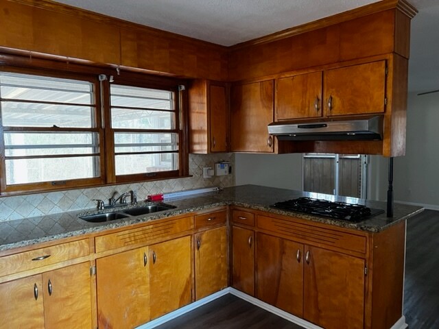 Building Photo - 2101 McDaniel Ave