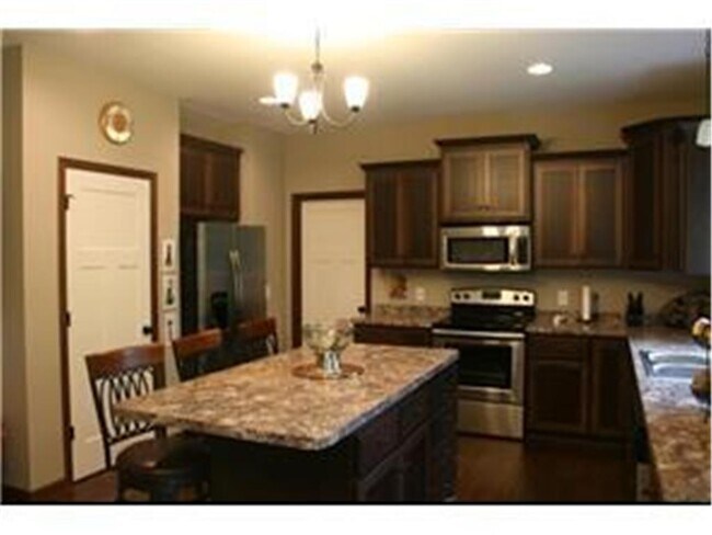 Foto del edificio - 3053 130th Ct NE