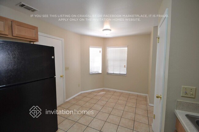 Foto del edificio - 155 Pinewood Cir