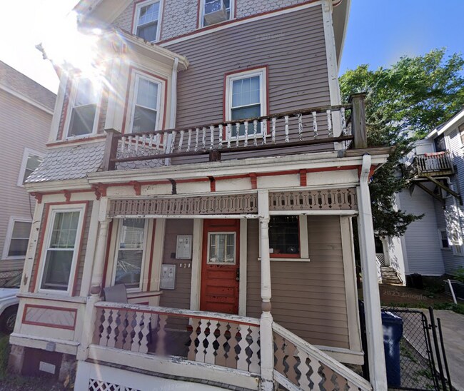 Building Photo - 4 Buckley Ave
