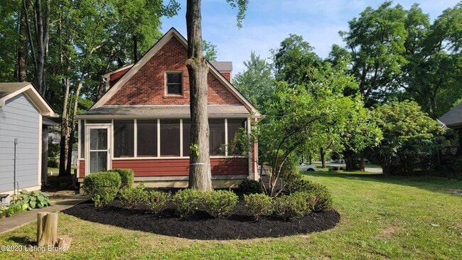 Building Photo - 10315 Amberwell Park Rd