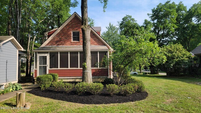 Foto del edificio - 10315 Amberwell Park Rd