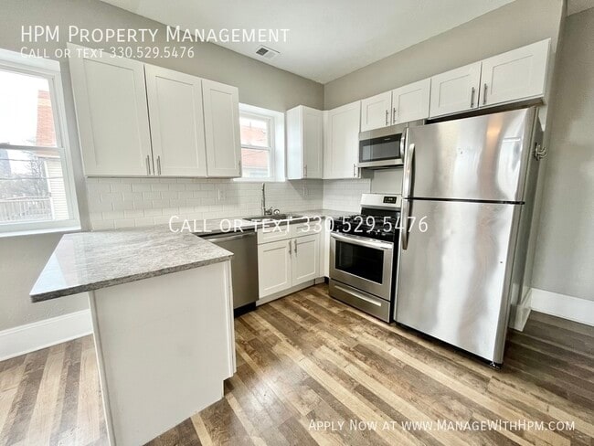 Building Photo - 2179 W 11th St