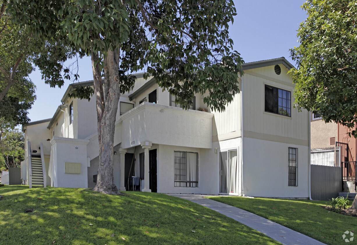 Primary Photo - 4978 Orange Ave