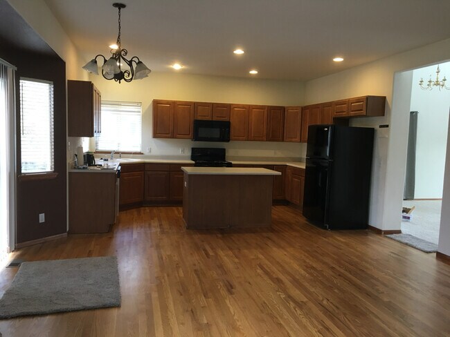 Foto del edificio - 1743 E 164th Pl
