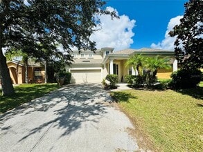 Building Photo - 2327 Meadow Oak Cir