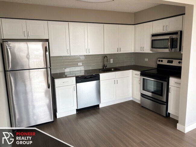 Foto del edificio - 2573 N Clark St