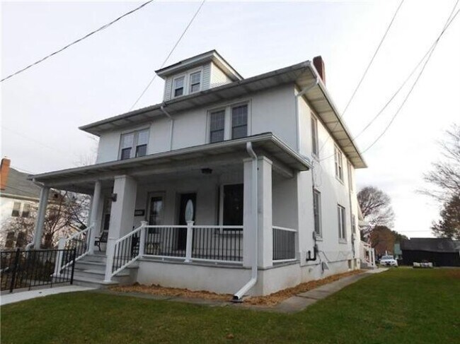 Foto del edificio - 6314 Jacksonville Rd