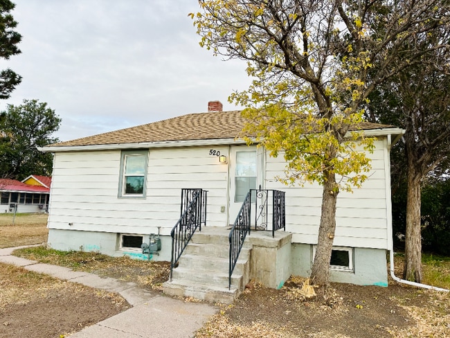 Building Photo - "Charming 3-Bed Oasis with Gleaming Hardwood Floors in Cheyenne - 1200 Sq Ft of Comfort!"