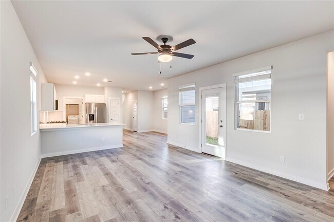 Foto del edificio - 2090 Alice Jay Wy