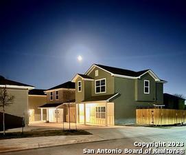Foto principal - 2031 Silver Oaks