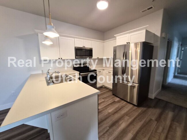 Foto del edificio - 3323 Hardman Way