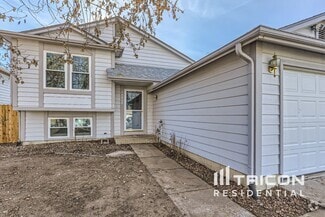 Building Photo - 18860 E Carmel Cir
