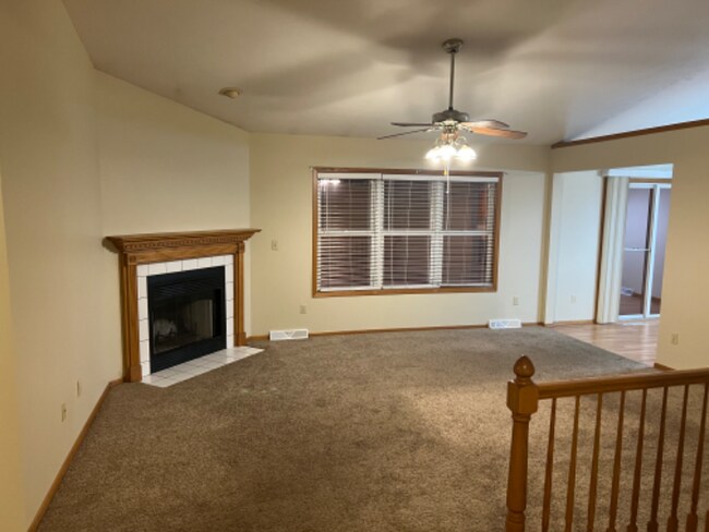 Building Photo - 6654 Conestoga Trail