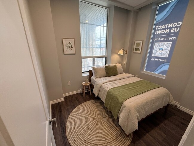 Main Floor 2 Bed - 88 York St